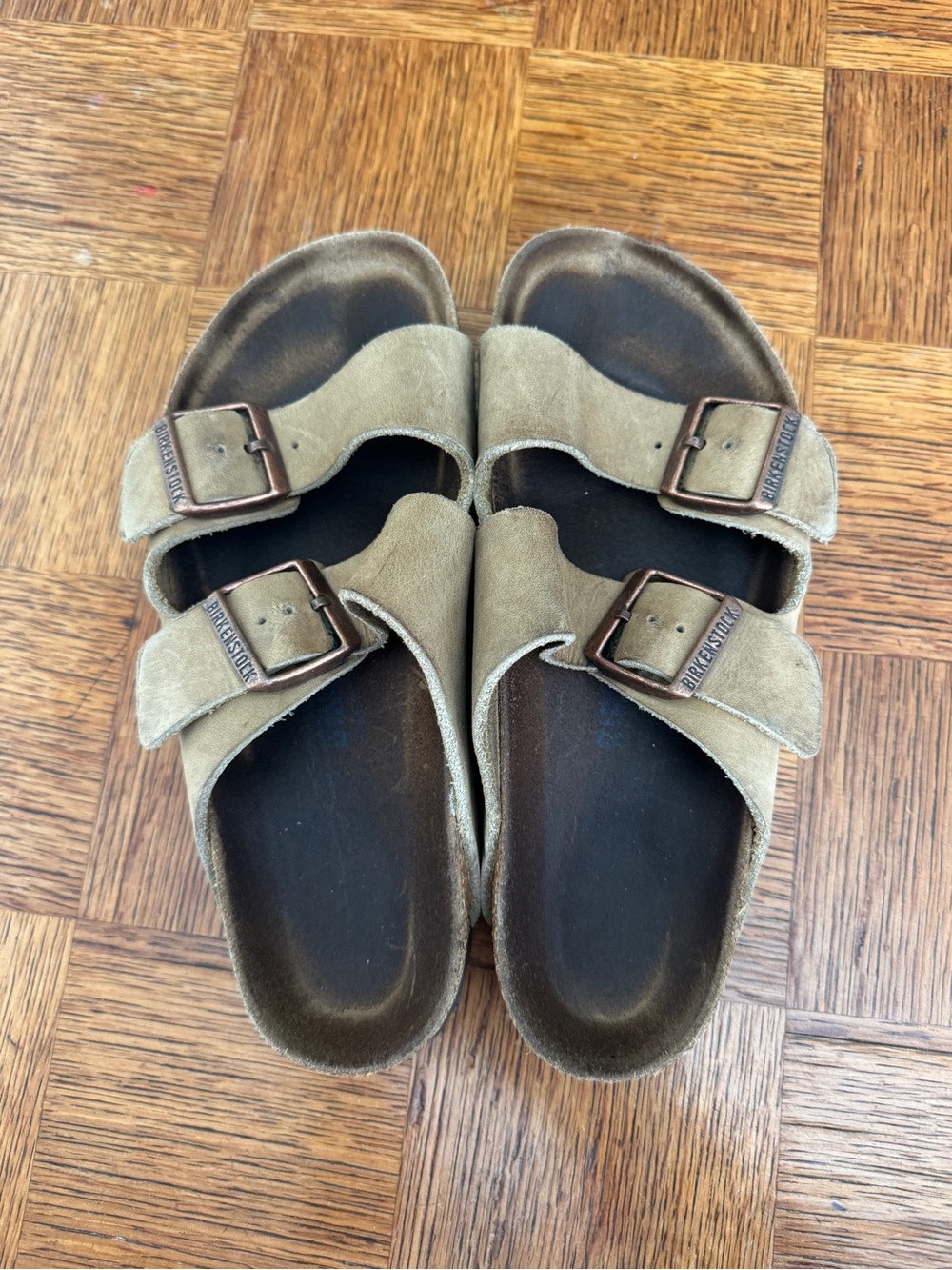 Women’s Arizona Birkenstock - size 7.5